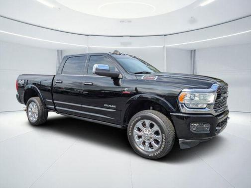 2021 RAM 2500 Limited Crew Cab 4x4 6'4' Box