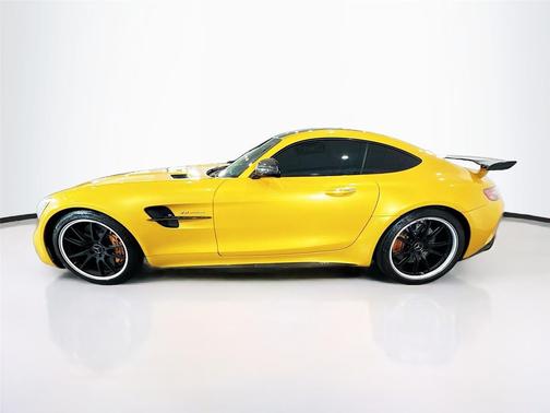 AMG Solarbeam Yellow Metallic 2019 Mercedes-Benz AMG GT R