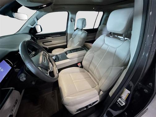 Baltic Gray Metallic Clearcoat 2022 Jeep Wagoneer Series I 4x2