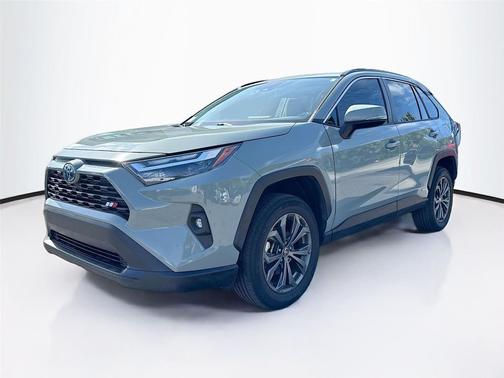 2022 Toyota RAV4 Hybrid XLE Premium