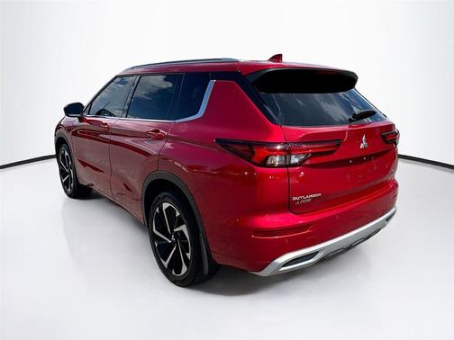 2022 Mitsubishi Outlander SEL Special Edition 2WD
