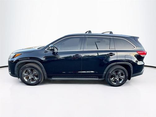 2017 Toyota Highlander Limited Platinum