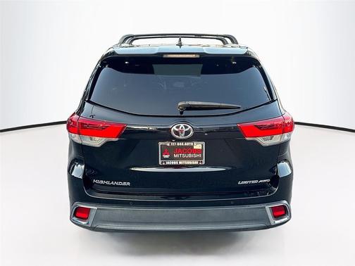 2017 Toyota Highlander Limited Platinum
