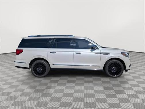 2019 Lincoln Navigator L Black Label