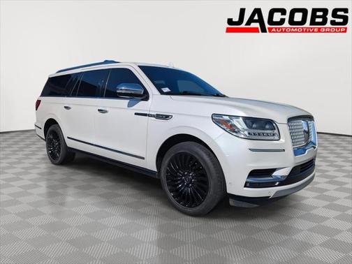 2019 Lincoln Navigator L Black Label