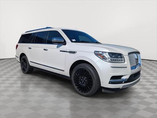 2019 Lincoln Navigator L Black Label