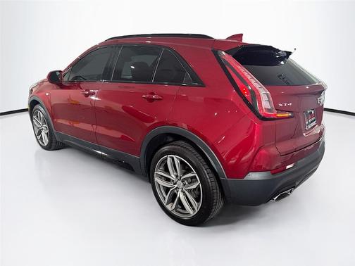 Red Horizon Tintcoat 2019 Cadillac XT4 Sport