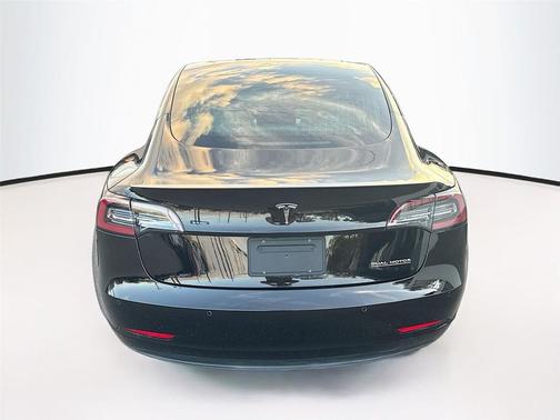 2019 Tesla Model 3 Performance