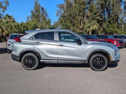 2025 Mitsubishi Eclipse Cross LE