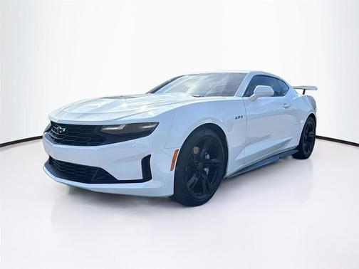 2021 Chevrolet Camaro RWD Coupe LT1