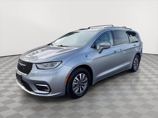 2021 Chrysler Pacifica Hybrid Touring L