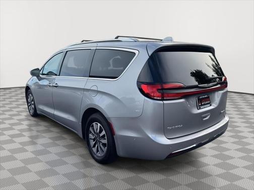 2021 Chrysler Pacifica Hybrid Touring L