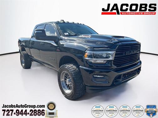 2023 RAM 2500 Laramie Crew Cab 4x4 6'4' Box
