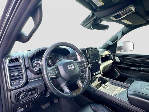 2023 RAM 2500 Laramie Crew Cab 4x4 6'4' Box