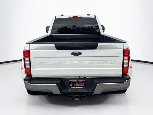 2022 Ford F-350 XLT