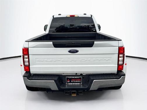 2022 Ford F-350 XLT