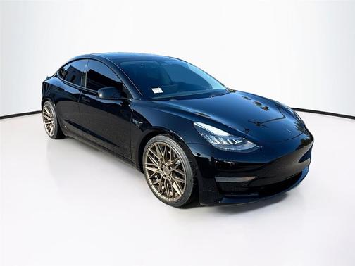 2020 Tesla Model 3 Standard Range