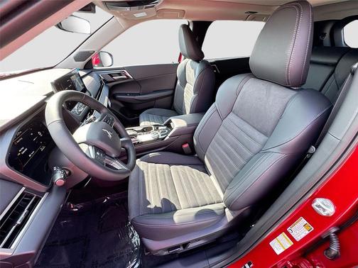 2026 Mitsubishi Outlander SE 2.5 2WD