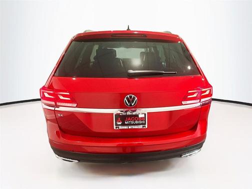 2022 Volkswagen Atlas 2.0T SE w/Technology