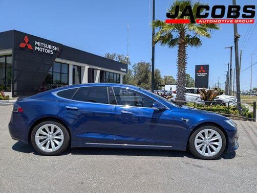 2017 Tesla Model S 75D