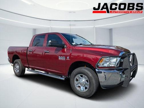 2017 RAM 3500 Tradesman Crew Cab 4x4 6'4' Box