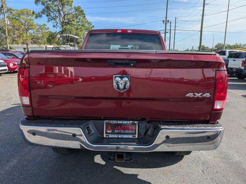 2017 RAM 3500 Tradesman Crew Cab 4x4 6'4' Box