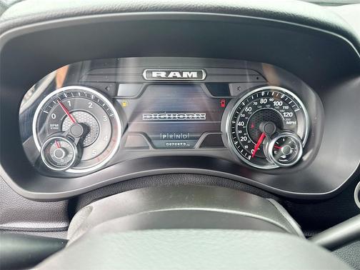 2024 RAM 3500 Big Horn Crew Cab 4x4 8' Box