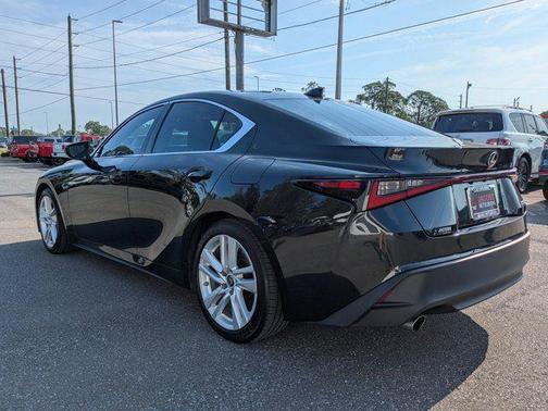 2022 Lexus IS 300 Base