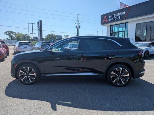 2025 VinFast VF 8 Plus