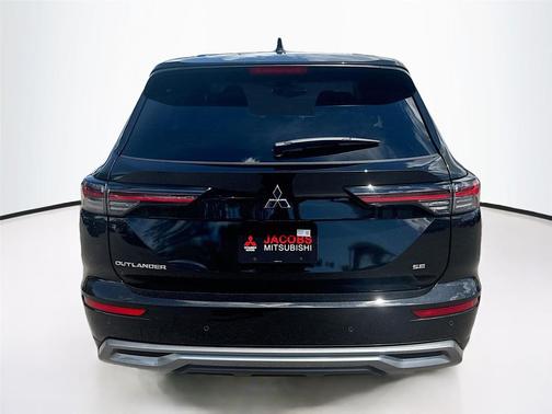 2025 Mitsubishi Outlander SE 2.5 2WD