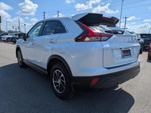 2022 Mitsubishi Eclipse Cross ES