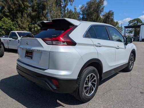 2022 Mitsubishi Eclipse Cross ES