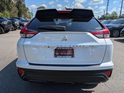 2022 Mitsubishi Eclipse Cross ES