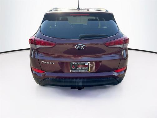 Ruby Wine 2017 Hyundai TUCSON SE