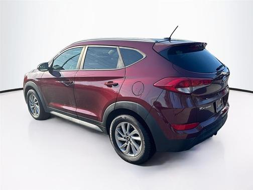 Ruby Wine 2017 Hyundai TUCSON SE