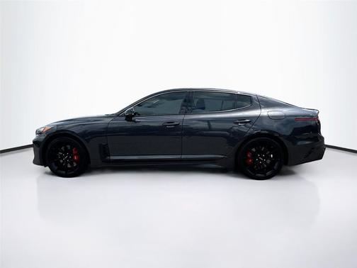 2023 Kia Stinger GT2