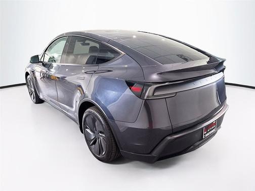 Stealth Grey 2026 Tesla Model Y Premium Rear-Wheel Drive