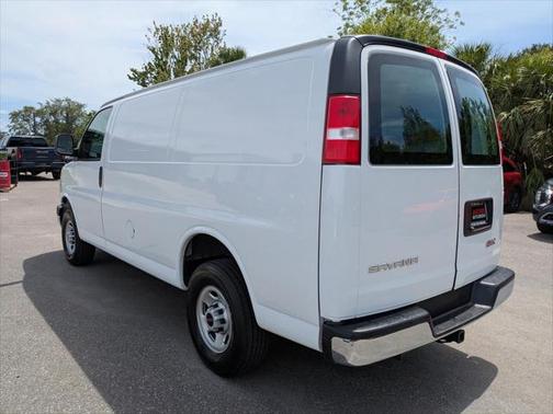 2022 GMC Savana 2500 Work Van