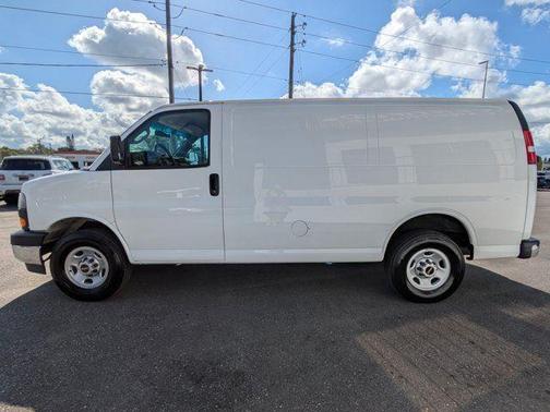 2022 GMC Savana 2500 Work Van