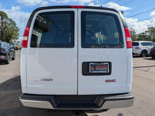 2022 GMC Savana 2500 Work Van