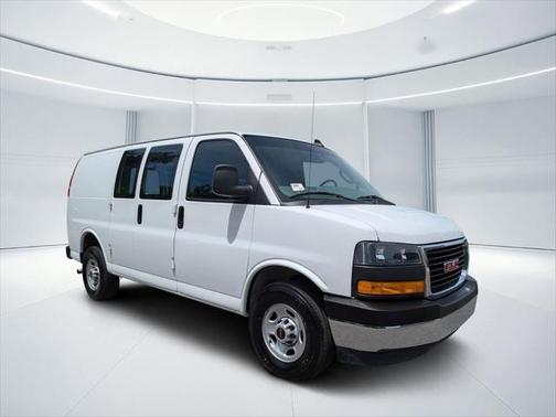 2022 GMC Savana 2500 Work Van