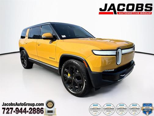 2023 Rivian R1S Adventure