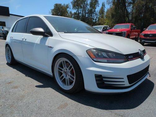 2017 Volkswagen Golf GTI 2.0T S 4-Door