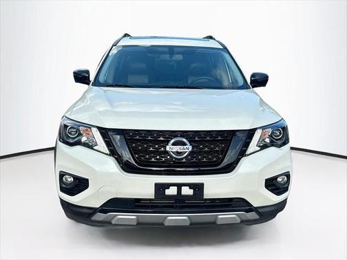 2020 Nissan Pathfinder SL 4WD