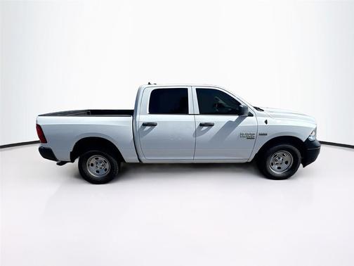 2019 RAM 1500 Classic SSV Crew Cab 4x4 5'7' Box