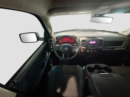 2019 RAM 1500 Classic SSV Crew Cab 4x4 5'7' Box