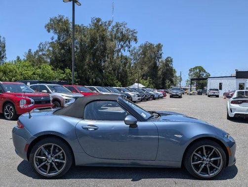 2016 Mazda MX-5 Miata Grand Touring