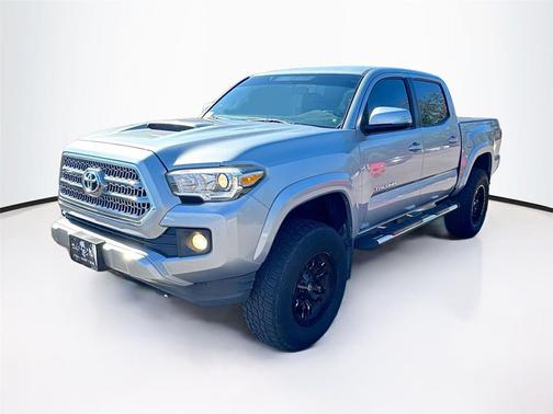 2016 Toyota Tacoma SR5