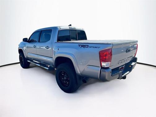 2016 Toyota Tacoma SR5