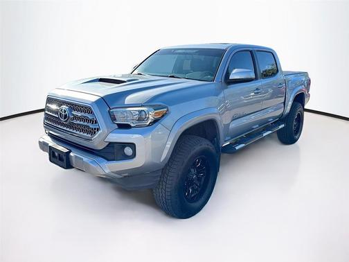 2016 Toyota Tacoma SR5